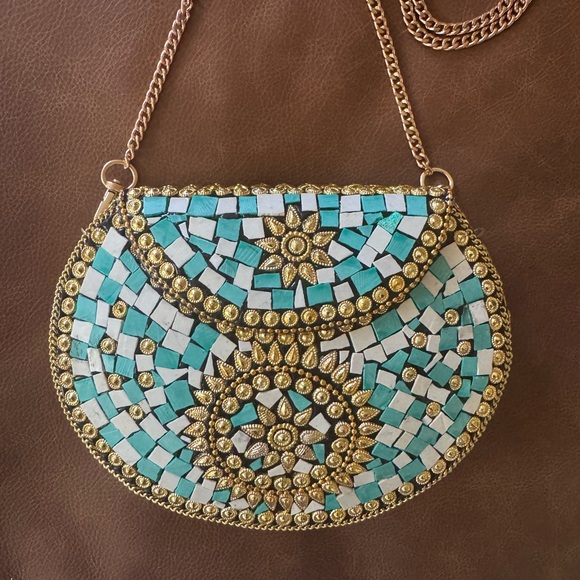 NEW Ramla Handmade Gold Embellished Clutch - Picture 2 of 10